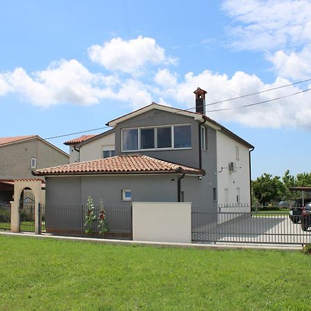 Apartments Nelle PUY 외부 사진